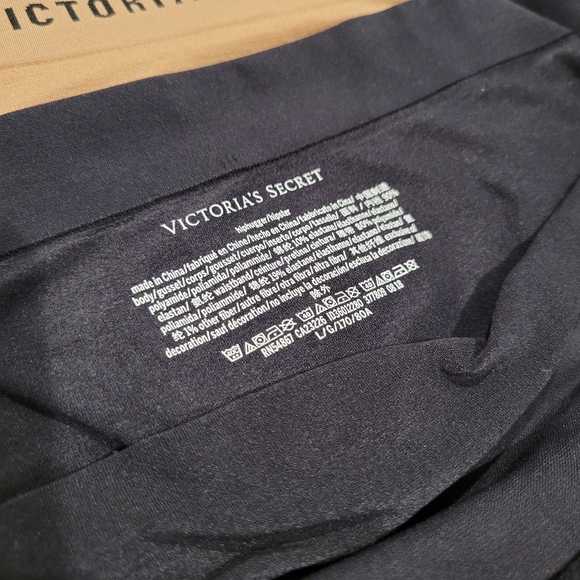 VICTORIA'S SECRET hip hugger panties L - Picture 4 of 4